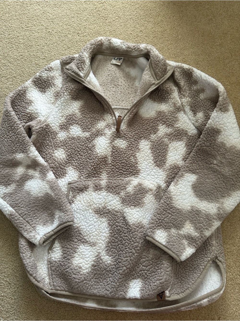 Liv outdoor Taupe & Cream Sherpa Quarter-Zip Pullover Jacket